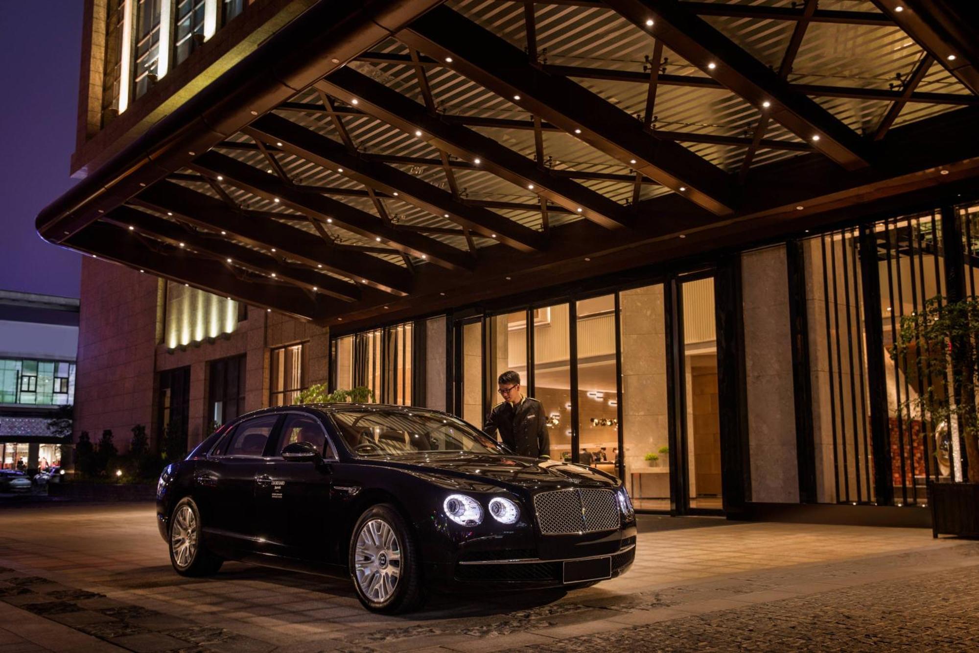 Courtyard By Marriott Shunde Longjiang, Near Furniture Fair Hotel Exterior foto